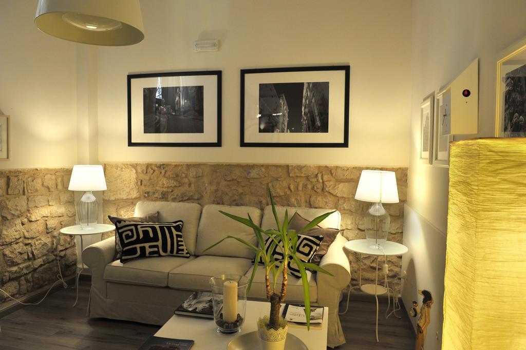 كوميزو B&B Al Teatro المظهر الخارجي الصورة